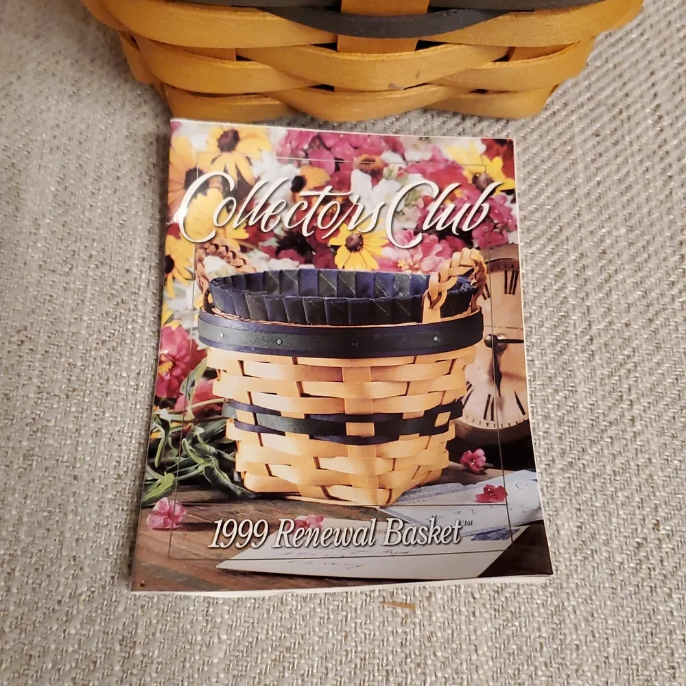 Longaberger Collector's Club 1999 Renewal Handcrafted Woven Basket Set